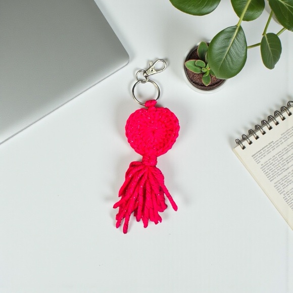 Handmade Accessories - Chic Pink Tassel Key Holder